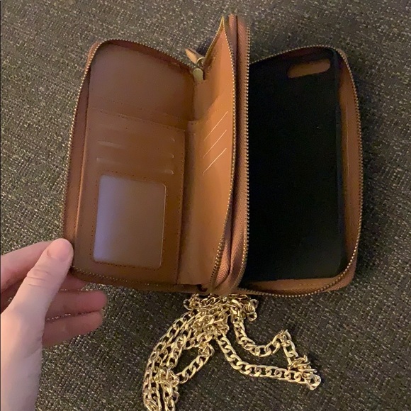 Purse/Wallet w/ a phone case - Picture 5 of 5